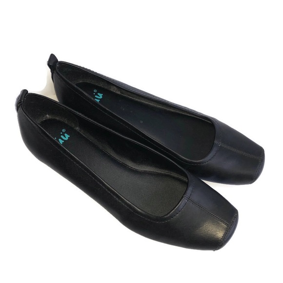Yuu imperial slip on flats Clearance